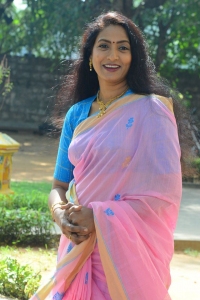 Actress-Aamani-5