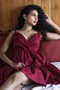 Actress Nithya Naresh Hot Photos