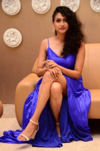 Actress-Nitya-Naresh-Photos-13