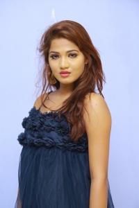 Actress-Sravani-Nikki-9
