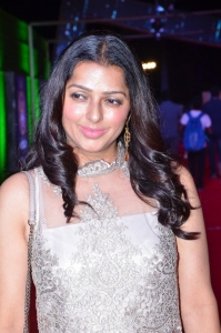 Bhumika-Photos-@-Zee-Telugu-Cine-Awards-2020-10