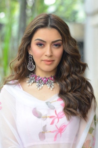 Hansika-10_1