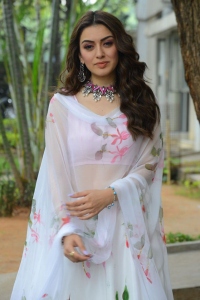 Hansika-6_1