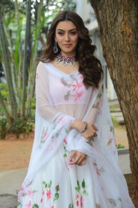 Hansika-8_1