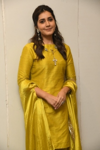 Raashi Khanna
